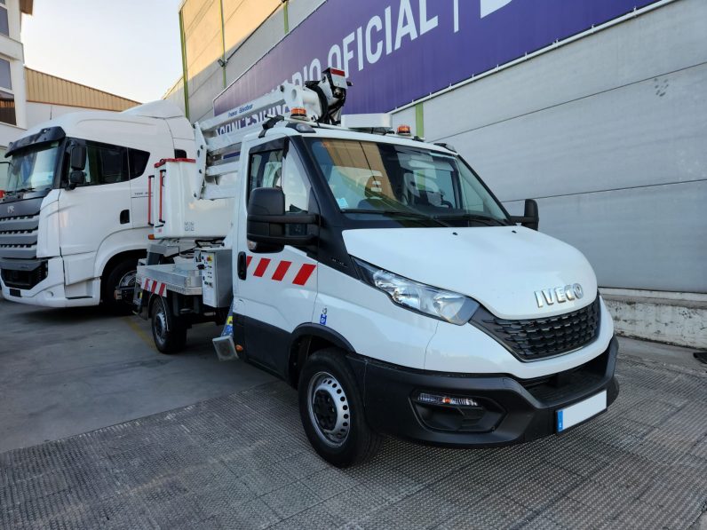 IVECO Daily 35S 14H 3750 CESTA