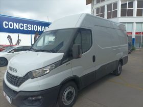 IVECO Daily 2.3 TD 33S 12 V 3520H2 12 M3