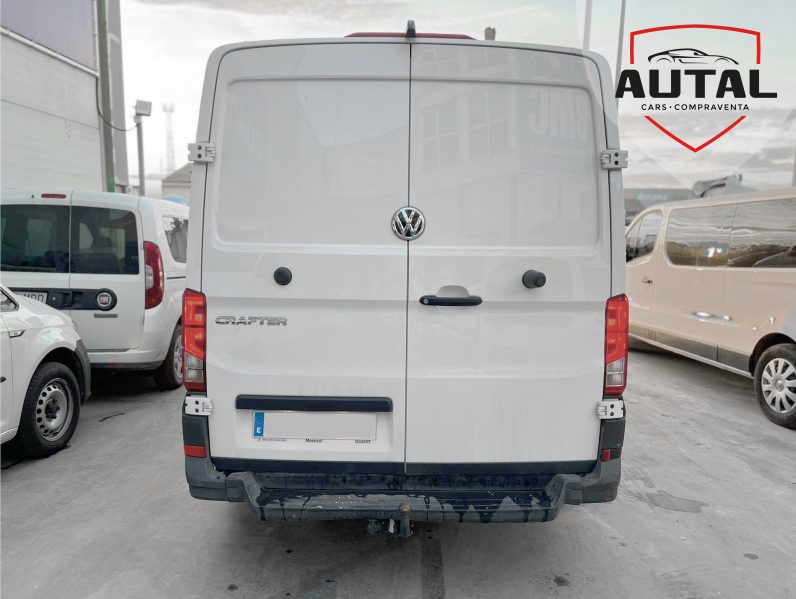 VOLKSWAGEN Crafter 30 Furgón BM TN L3H2 2.0TDI – EQUIPADO CON RAMPA
