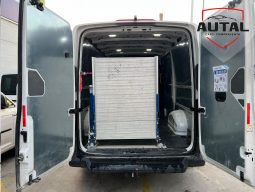 VOLKSWAGEN Crafter 30 Furgón BM TN L3H2 2.0TDI – EQUIPADO CON RAMPA